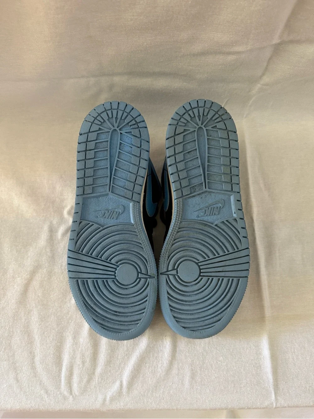 Kids Black and Light Blue Low-Top Sneakers